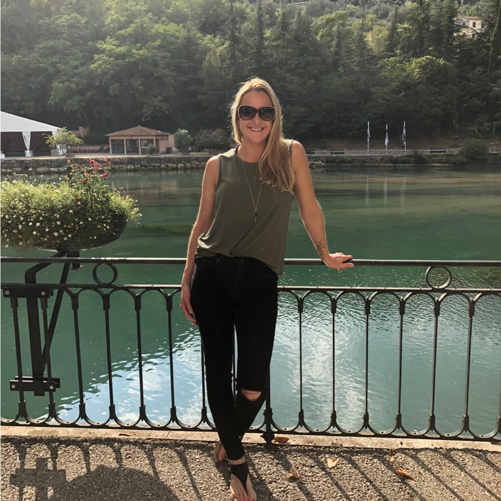 Meet your Posher, Brianne